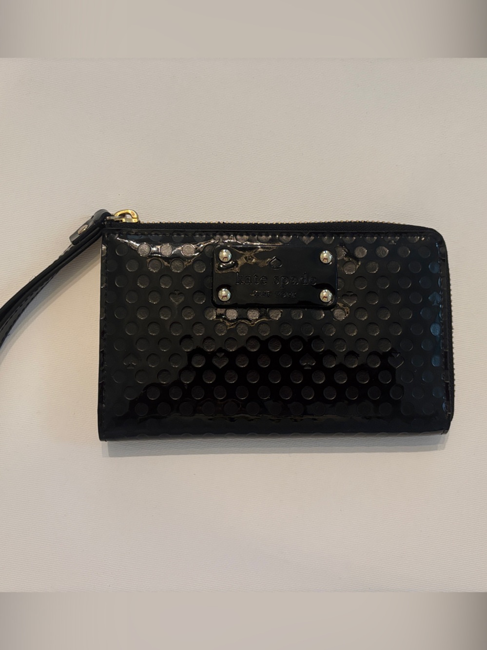 Kate Spade Black Patent Wristlet Wallet - Designer Plate - polka dot and spades